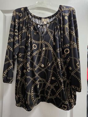 MICHAEL Michael Kors Black Top with Gold Chain Motif